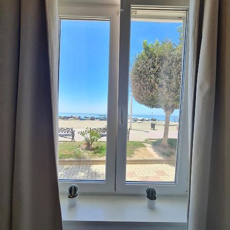 Estudios Tisifone La Cala Del Moral Bagian luar foto
