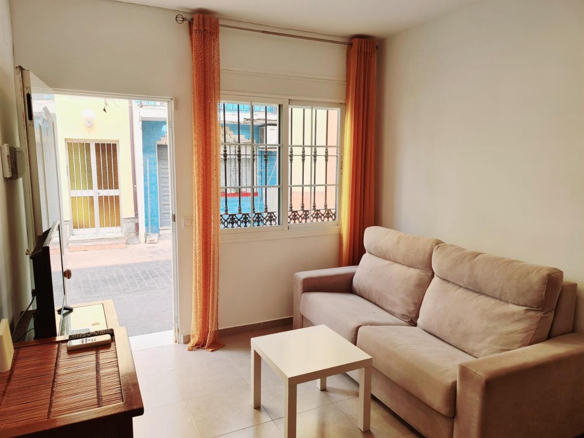 Estudios Tisifone La Cala Del Moral Bagian luar foto